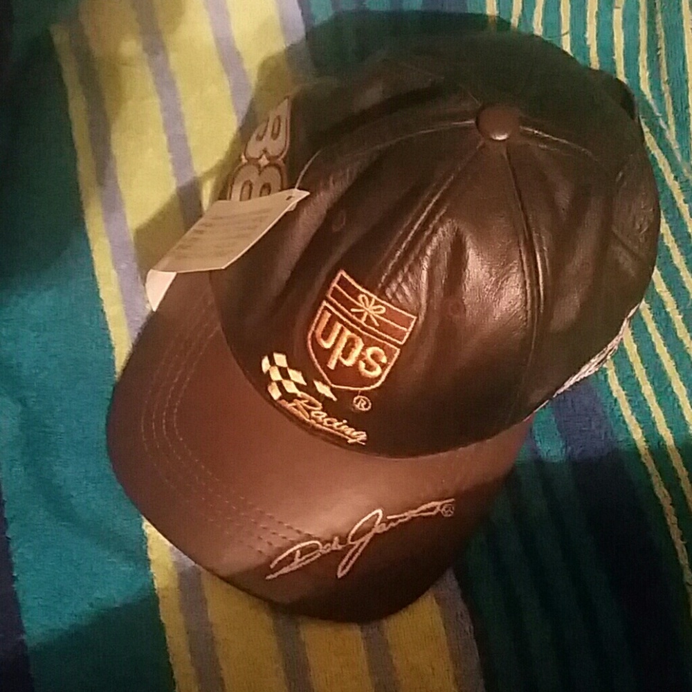 U P S Racing baseball style cap